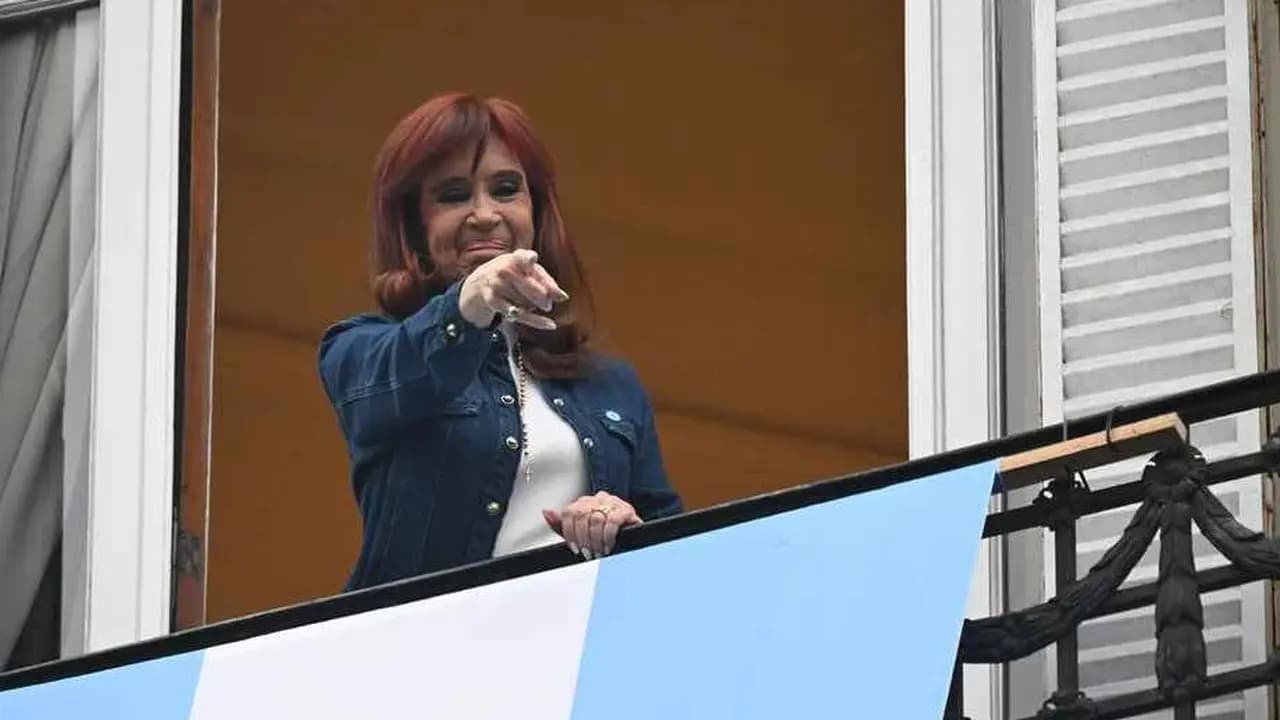 Cristina Kirchner busca flexibilizar condiciones de arresto