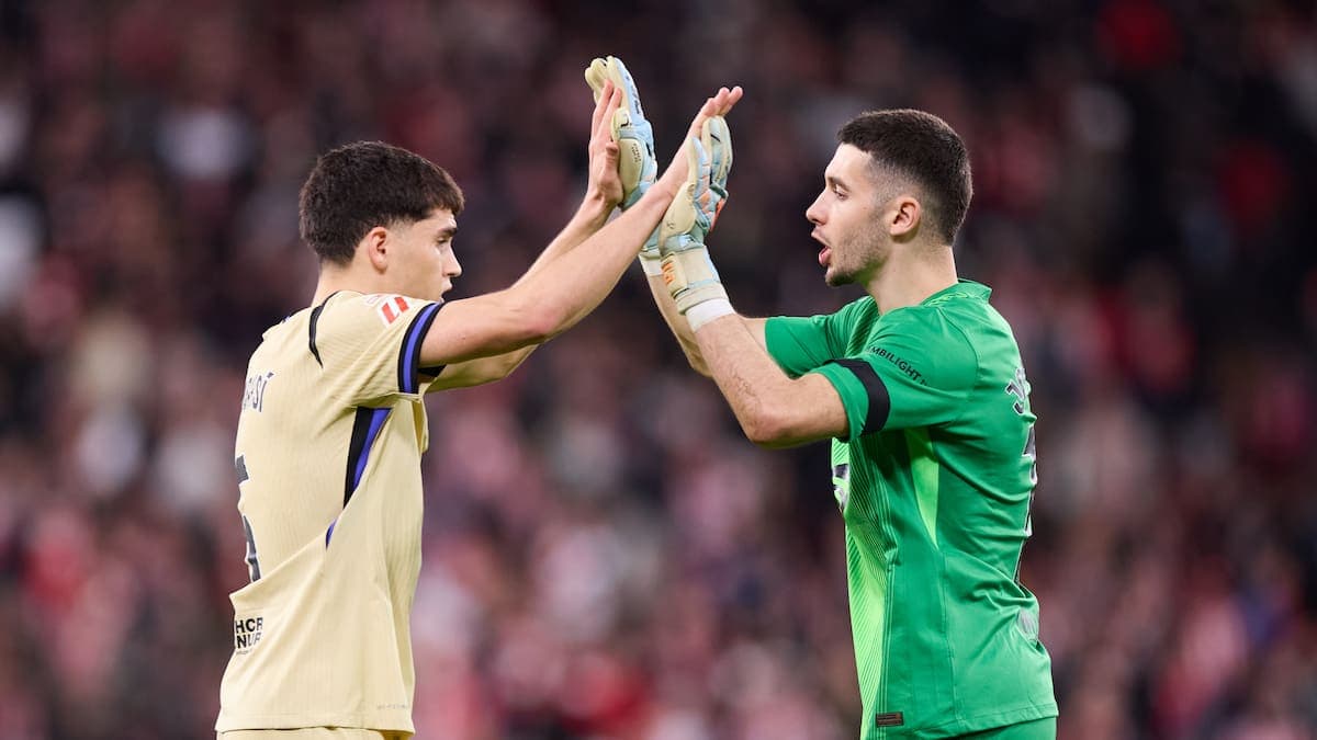 Barcelona mejora defensivamente bajo Flick: clave económica